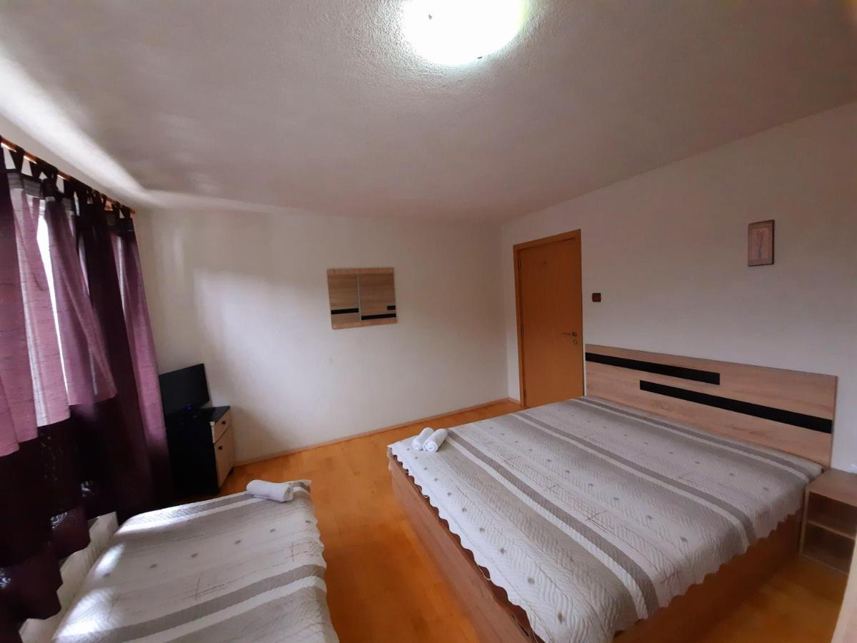 Guesthouse Classic Dospat Zewnętrze zdjęcie