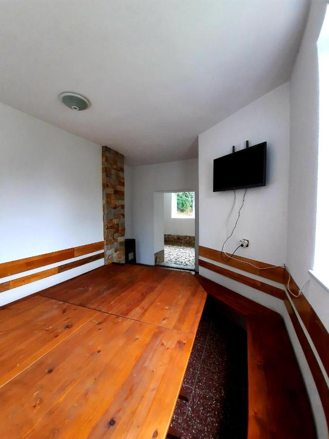 Guesthouse Classic Dospat Zewnętrze zdjęcie